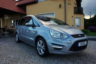 Ford S-MAX TITANIUM 2,0 TDCI 103 kW MPV