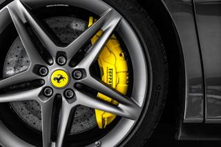 Ferrari SF90 735 kW, hybridní - benzin - Foto 11