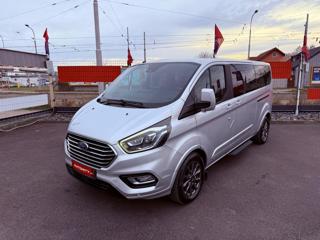 Ford Tourneo Custom 2.0 TDCi Titanium L2, 8 míst kombi