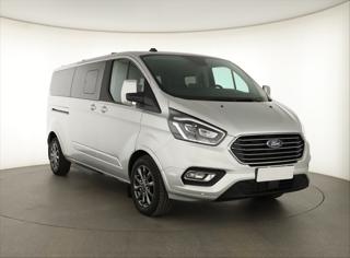 Ford Tourneo Custom 2.0 EcoBlue 110kW minibus