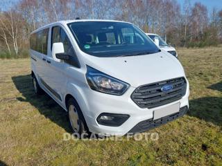 Ford Transit Custom 2.0TDCi minibus