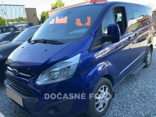 Ford Tourneo Custom 2.2TDCi minibus