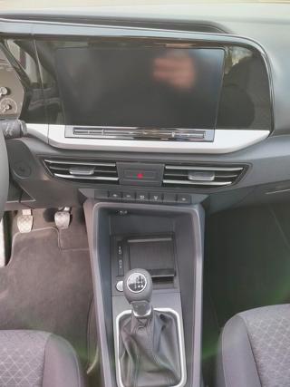 Ford Tourneo Connect 2,0 EcoBlue 90kW/122 koní 6 st. manuál AWD TITANIUM L1 MPV - Foto 23