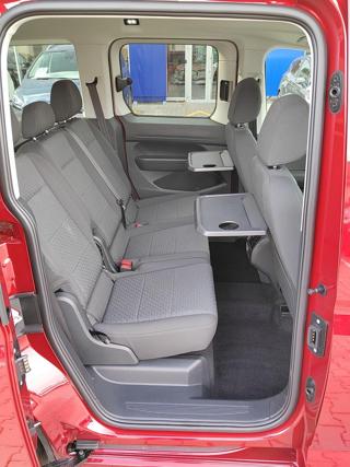 Ford Tourneo Connect 2,0 EcoBlue 90kW/122 koní 6 st. manuál AWD TITANIUM L1 MPV - Foto 14