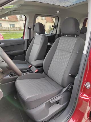 Ford Tourneo Connect 2,0 EcoBlue 90kW/122 koní 6 st. manuál AWD TITANIUM L1 MPV - Foto 27