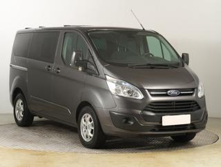 Ford Tourneo Custom 2.2 TDCi 114kW minibus