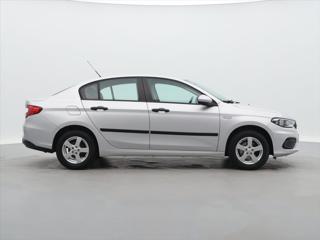 Fiat Tipo 1,4 i 70kW CZ Klimatizace 1Maj sedan - Foto 8