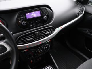Fiat Tipo 1,4 i 70kW CZ Klimatizace 1Maj sedan - Foto 18