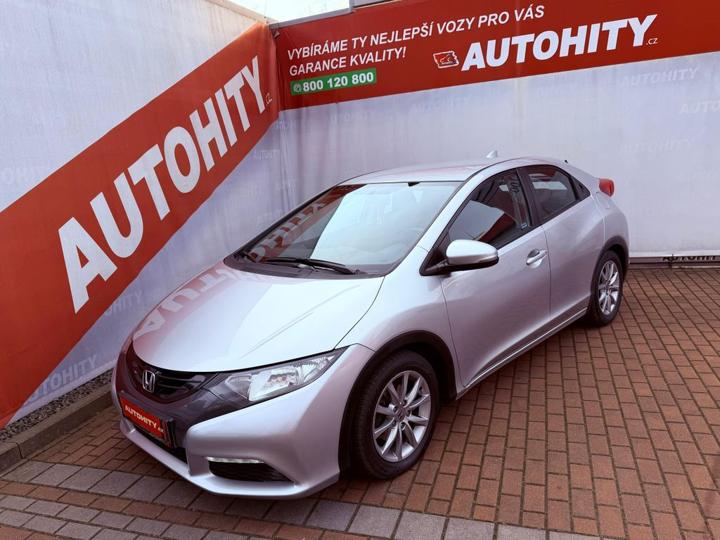 Vůz s VIN SHHFK1740CU015498