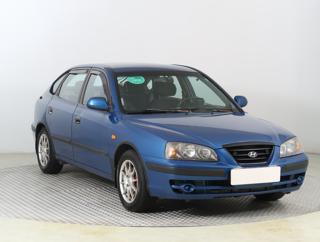 Hyundai Elantra 1.6 77kW hatchback