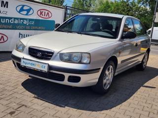 Hyundai Elantra 1.6-ZACHOVALÝ STAV-NÍZKÉ KM liftback - Foto 8