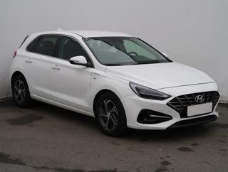 Hyundai i30 1.5 T-GDI MHEV 117kW hatchback