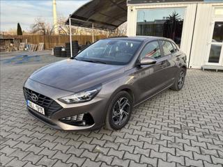 Hyundai i30 1,0 T-GDI Smart Fastback,ČR hatchback