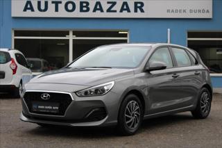 Hyundai i30 1,4 i  ČR,1.MAJITEL,49.639.KM hatchback