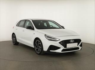 Hyundai i30 1.5 T-GDI MHEV 117kW hatchback