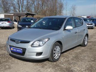 Hyundai i30 1,4 16V hatchback