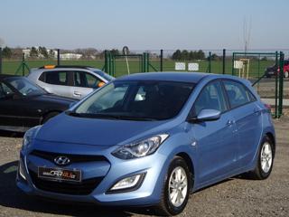 Hyundai i30 1.4i 73kW ČR SERVIS 1 MAJITEL hatchback