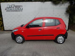 Hyundai i10 1.1i hatchback