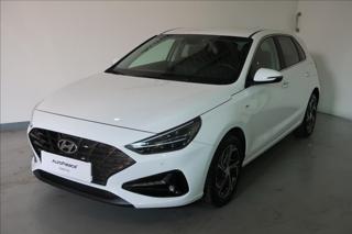Hyundai i30 1,5 T-GDI Mild Hyb Smart hatchback