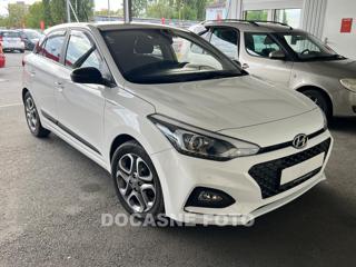 Hyundai i20 1.2 i, 1.maj, Serv.kniha, ČR hatchback