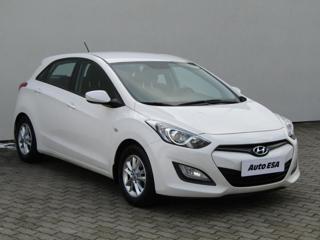 Hyundai i30 1.6MPI, ČR hatchback