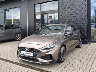 Hyundai i30 N LINE 1.5 T-GDi 117 kW hatchback