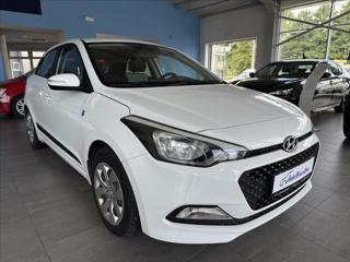 Hyundai i20 1,2 SERVISKA,ČR,1.MAJ hatchback