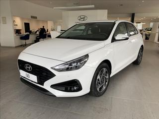 Hyundai i30 1,5 i Hatchback 70kW MT Family hatchback