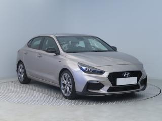 Hyundai i30 1.4 T-GDI 103kW hatchback