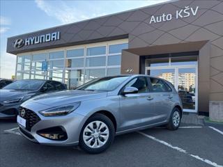 Hyundai i30 1,5 i 6MT  COMFORT hatchback
