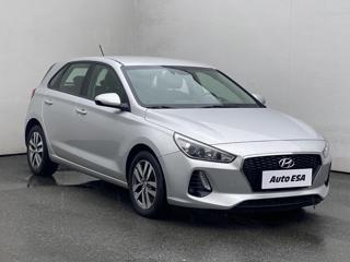 Hyundai i30 1.6 CRDi hatchback