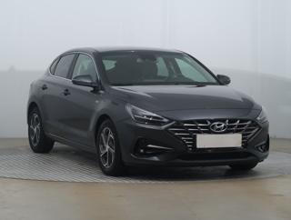 Hyundai i30 1.5 T-GDI MHEV 117kW hatchback