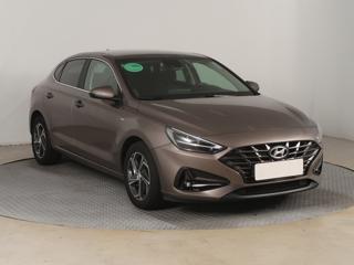 Hyundai i30 1.5 T-GDI MHEV 117kW hatchback