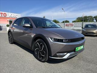 Hyundai Ioniq 0,0 72KWH/160KW/LED,Navi,ACCTemp,Kamera hatchback