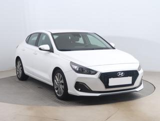 Hyundai i30 1.4 T-GDI 103kW hatchback