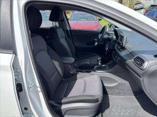Hyundai i30 1,4 CVVT Comfort 1.ČR 2xALU hatchback - Foto 15