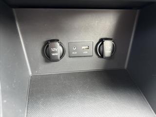 Hyundai i30 1,4 CVVT Comfort 1.ČR 2xALU hatchback - Foto 21