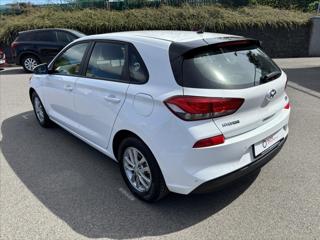 Hyundai i30 1,4 CVVT Comfort 1.ČR 2xALU hatchback - Foto 3