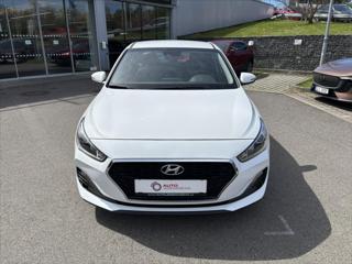 Hyundai i30 1,4 CVVT Comfort 1.ČR 2xALU hatchback - Foto 8