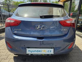 Hyundai i30 1.6-spotřeba cca 5l/100km hatchback - Foto 8