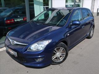 Hyundai i30 1,4 CVVT,80kW,1majČR,Klima hatchback
