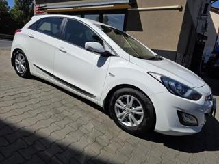Hyundai i30 1.4-1.maj.-LPG-TAŽNÉ-KLIMA hatchback - Foto 8