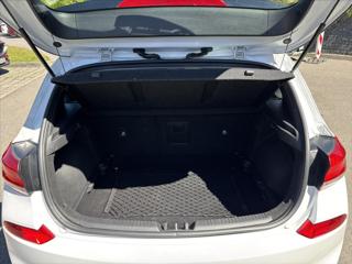 Hyundai i30 1,4 TGDi AT Style PLNÁ VÝBAVA hatchback - Foto 13