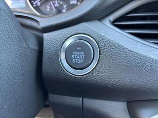 Hyundai i30 1,4 TGDi AT Style PLNÁ VÝBAVA hatchback - Foto 28
