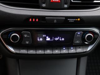Hyundai i30 1,5 T-GDI 117kW N-Line Premium CZ hatchback - Foto 24