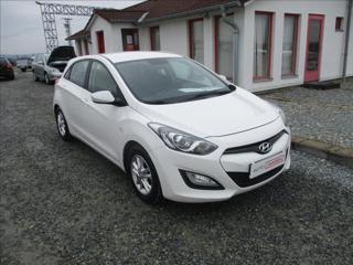Hyundai i30 1,6 i 16v, klima, serviska, hatchback