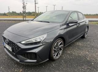 Hyundai i30 1,6 118 kw Fastback Mild Hybrid záruka do 2029 hatchback