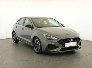 Hyundai i30 1.5 T-GDI MHEV 117kW hatchback