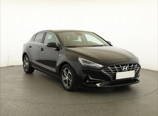 Hyundai i30 1.5 T-GDI MHEV 117kW hatchback