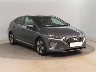 Hyundai Ioniq Hybrid 104kW hatchback